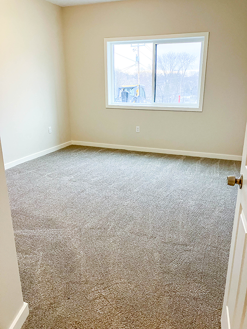 Burr Oaks Place - Photo 6 of 19