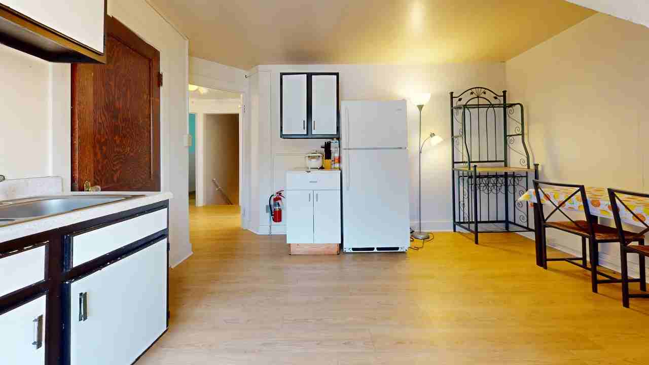 130 Forest Home Dr #C - Photo 4 of 7