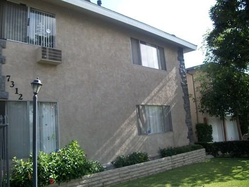 7312 Newlin Ave #D - Photo 3 of 5