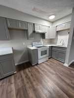 featured image of 322 Ashlawn Drive