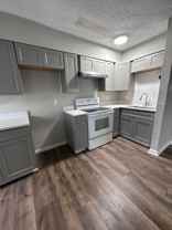 322 Ashlawn - Photo 1 of 1