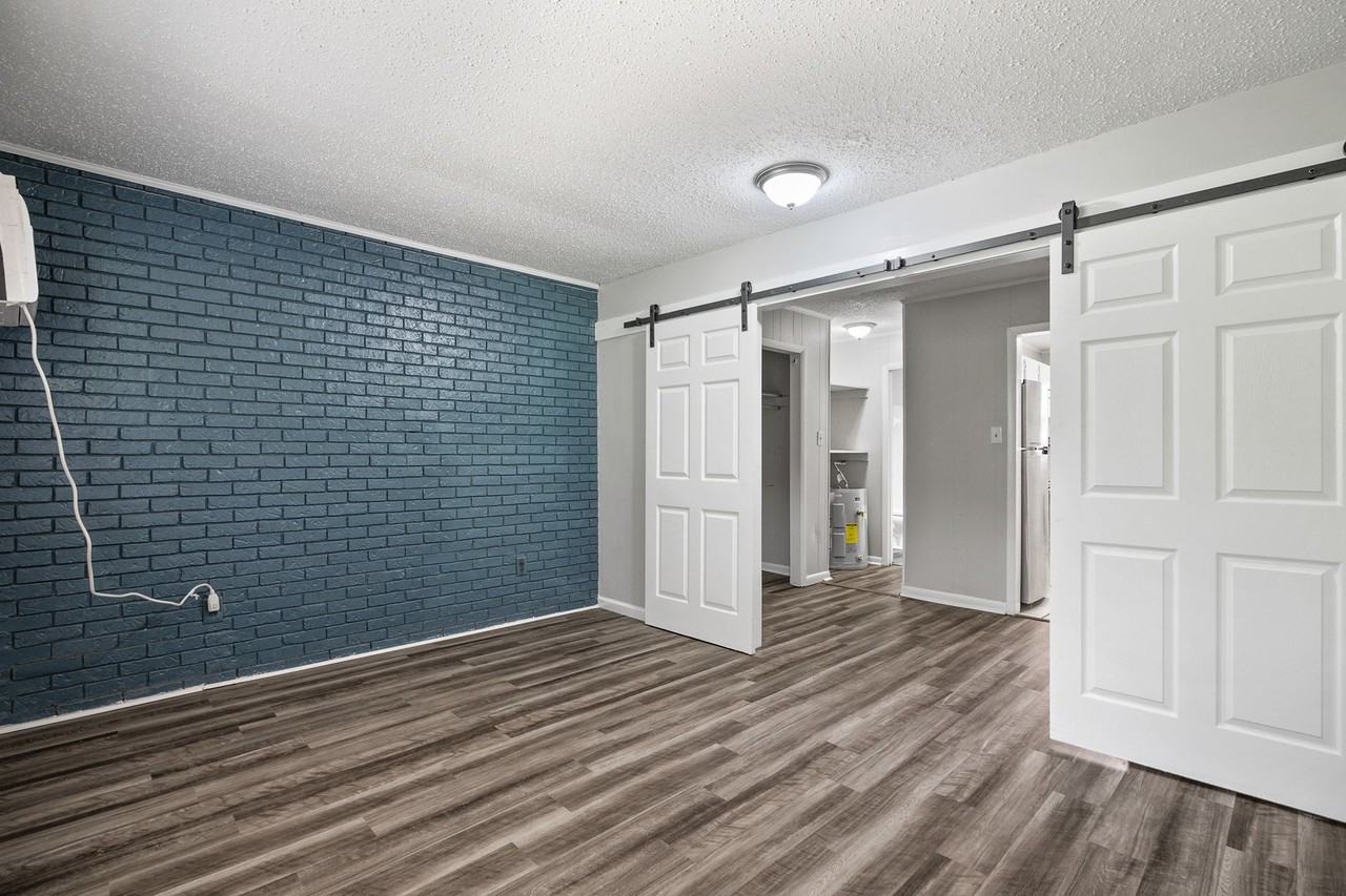 McVay Apartments - Photo 2 of 10