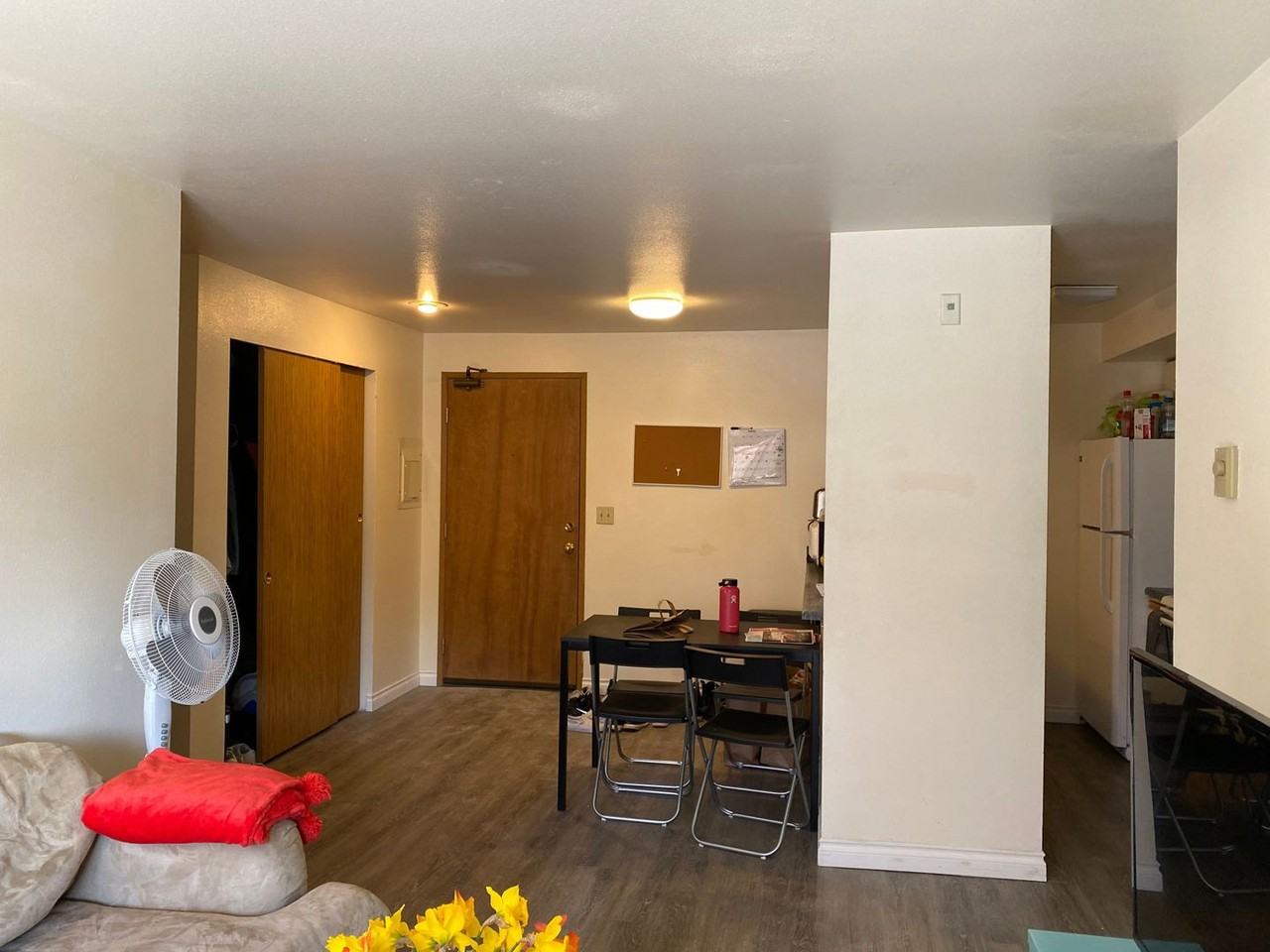 Adams Court Apartments - Photo 3 of 11