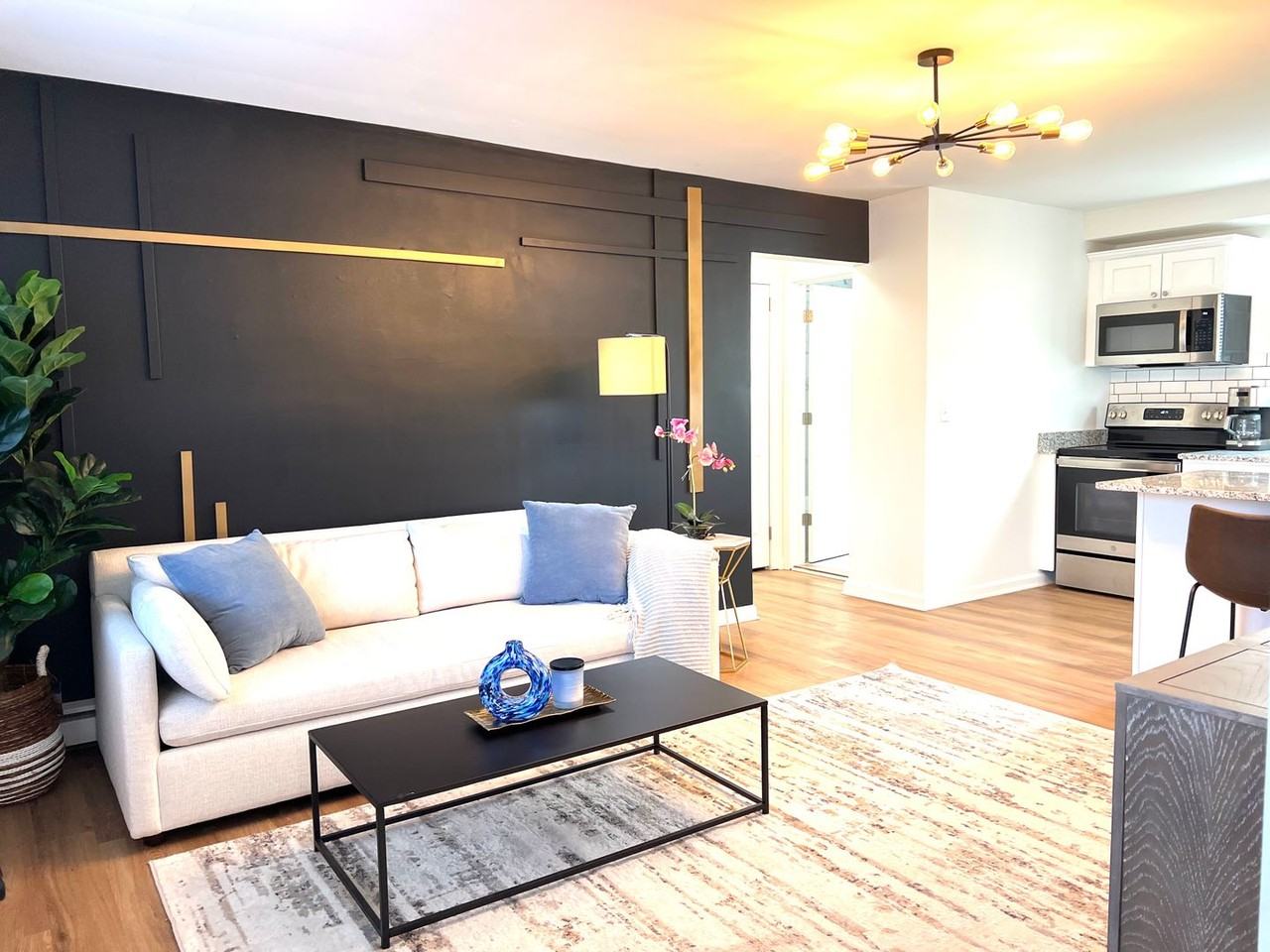 Harvard Lofts ^ (Harvard 13 LLC) - Photo 3 of 34