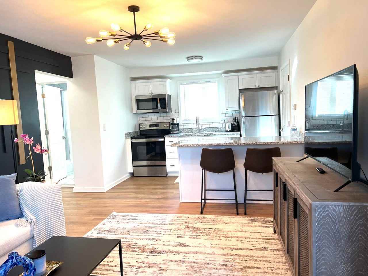 Harvard Lofts ^ (Harvard 13 LLC) - Photo 4 of 34