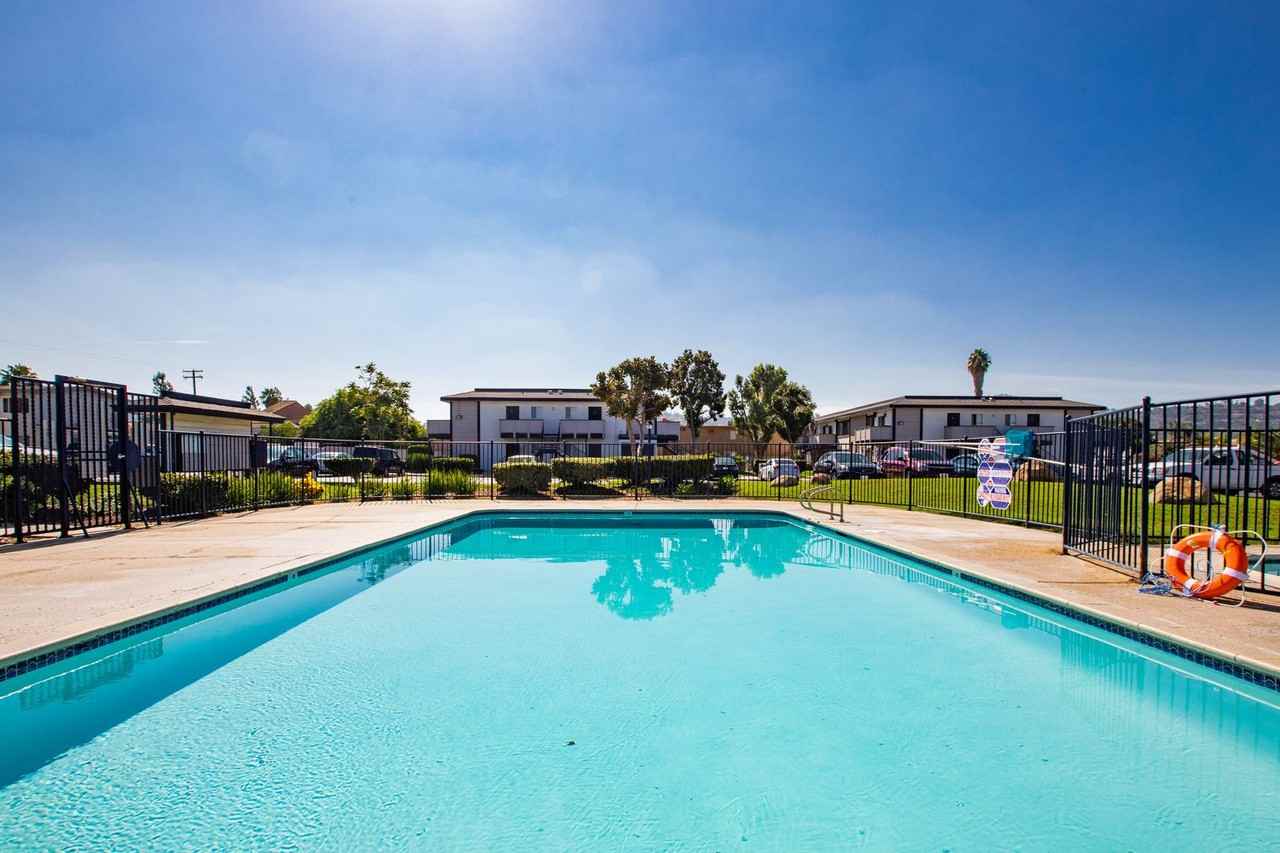 478 Van Houten - Photo 4 of 5