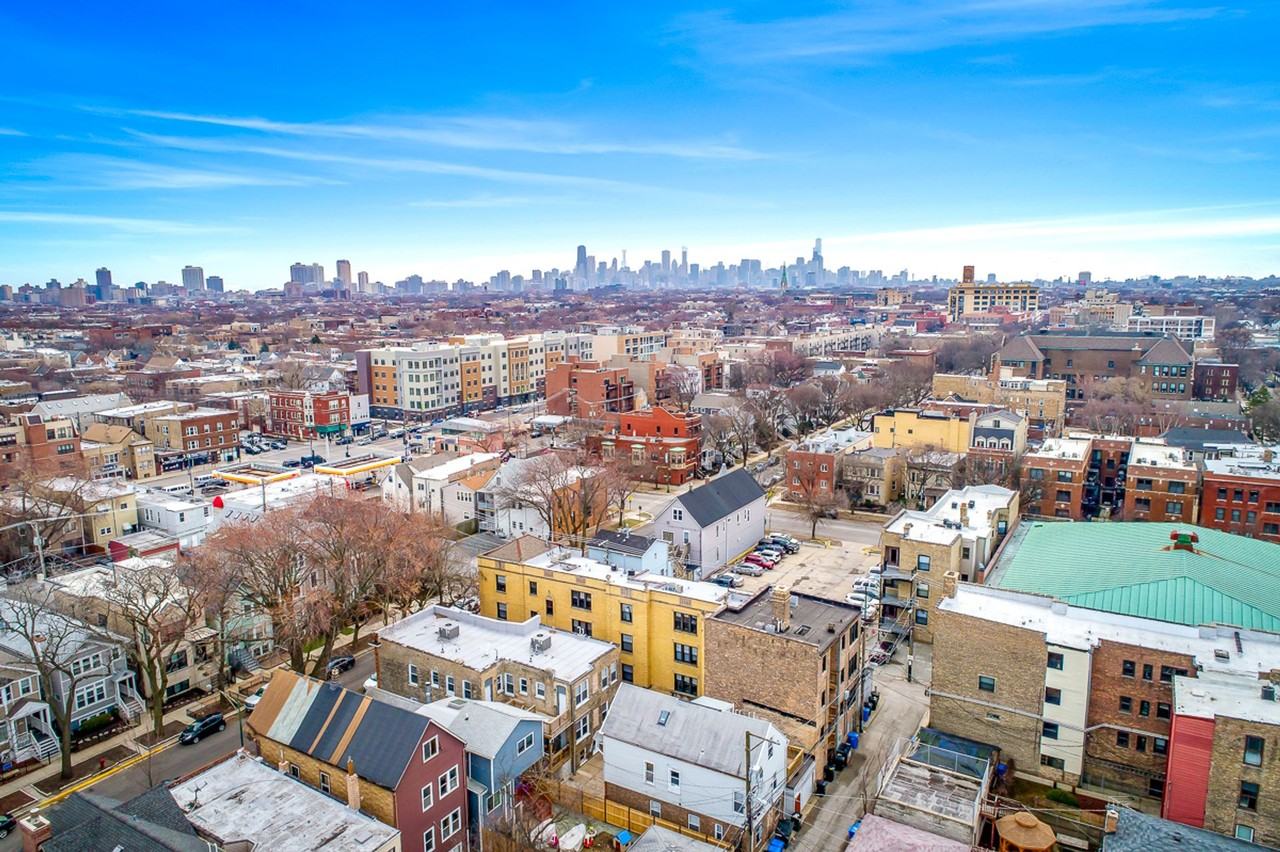 3618-20 N. Marshfield - Photo 3 of 9