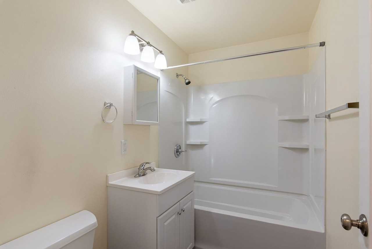 The Washington Manor Apartments - Photo 7 of 7