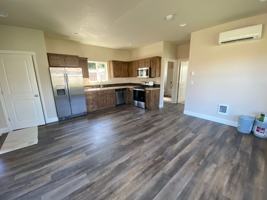 featured image of 1444 Nw Canyon Dr