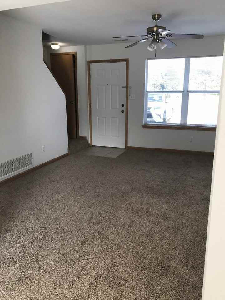 Summer Tree Townhomes, LLC - Photo 4 of 15