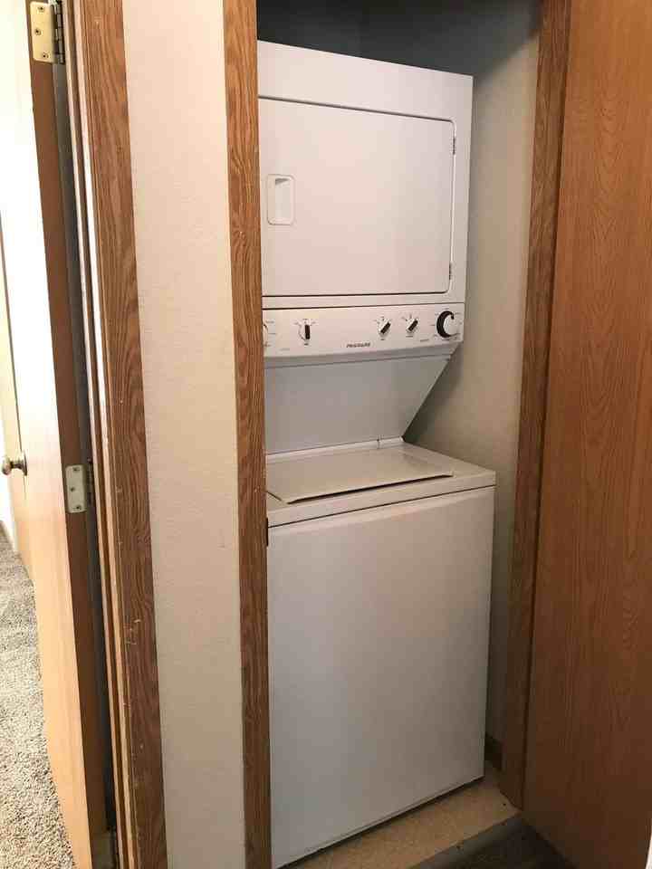 Summer Tree Townhomes, LLC - Photo 6 of 15