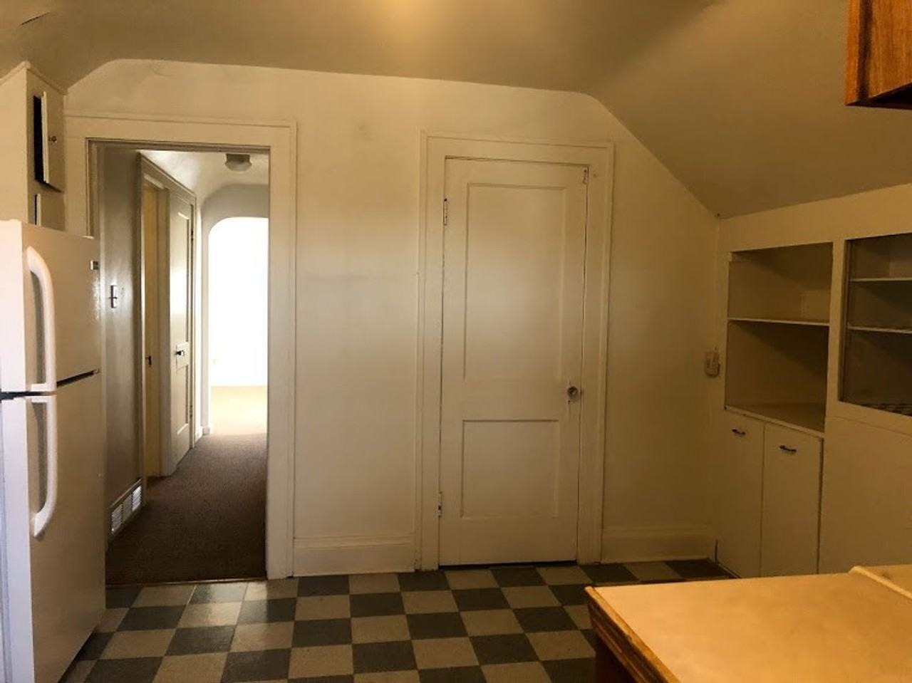 4710 21st Avenue - Photo 2 of 9