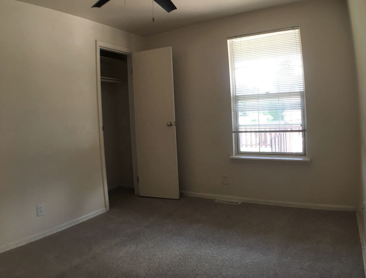 2995 Aurora - Photo 4 of 23