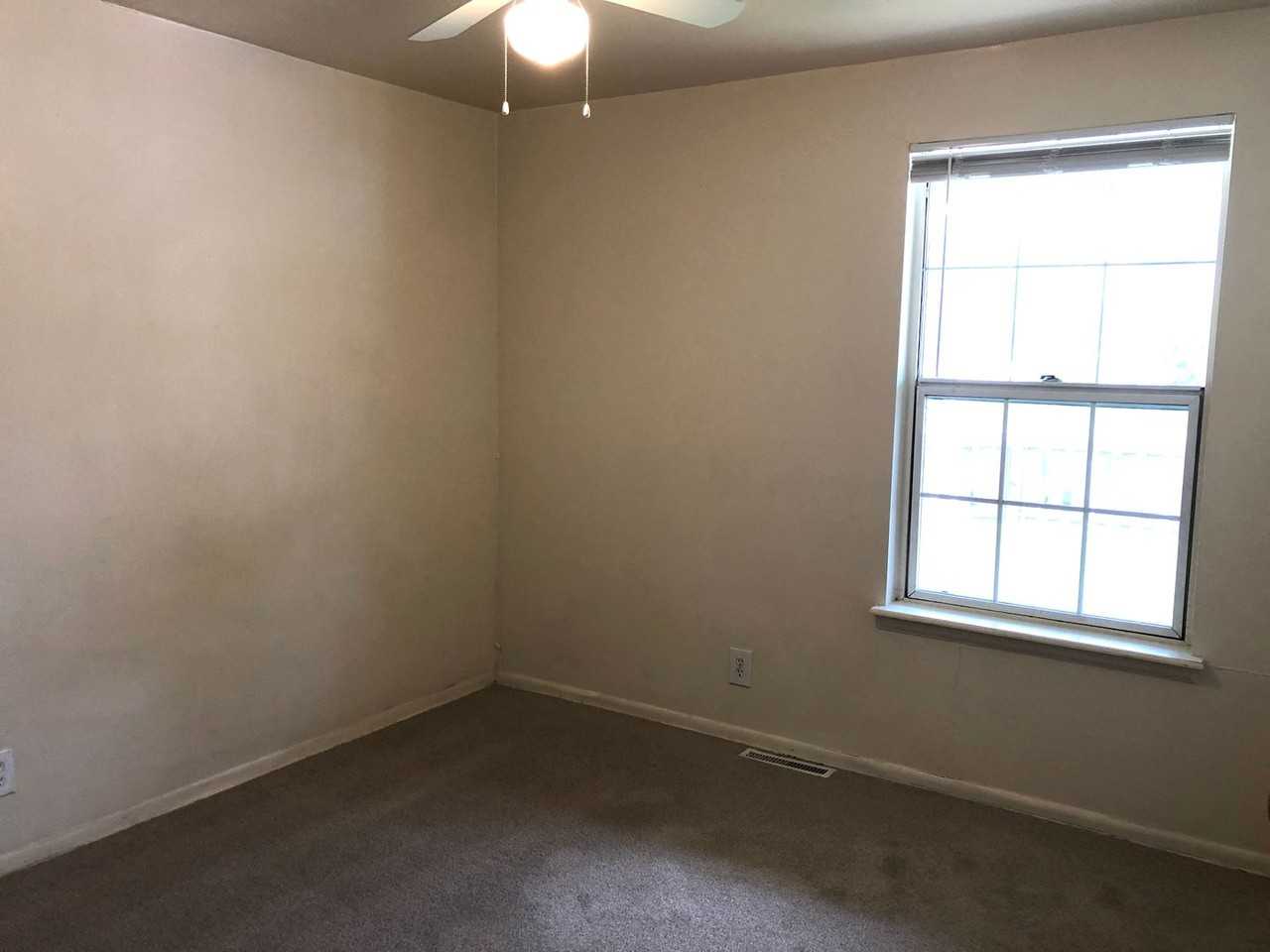 2995 Aurora - Photo 5 of 23