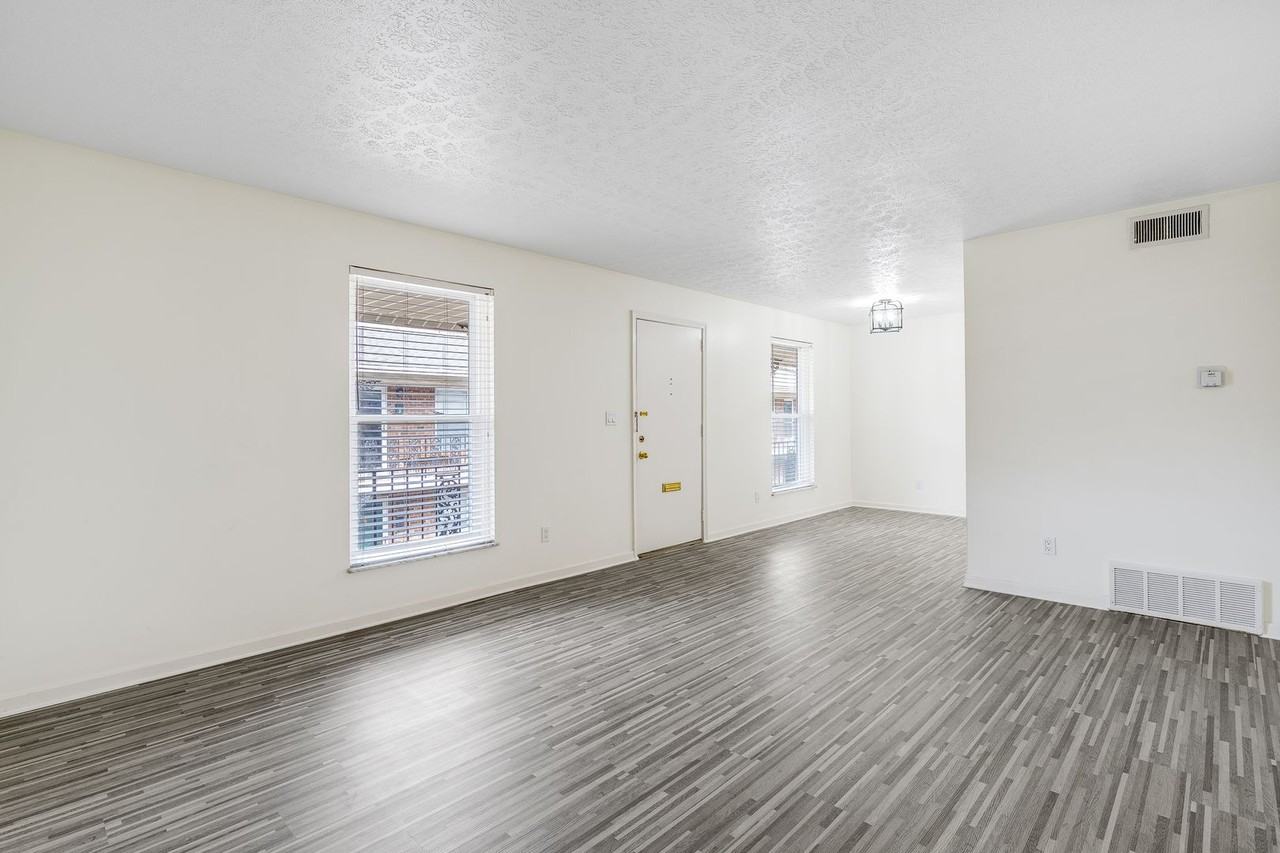 The Montleone Apartments - Photo 4 of 12