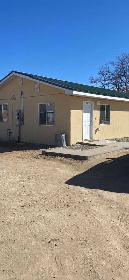 2406 Hutton - Photo 2 of 12