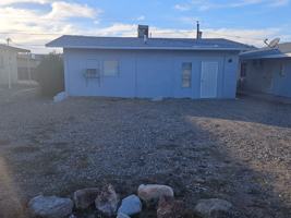 featured image of 211 Palm Ave