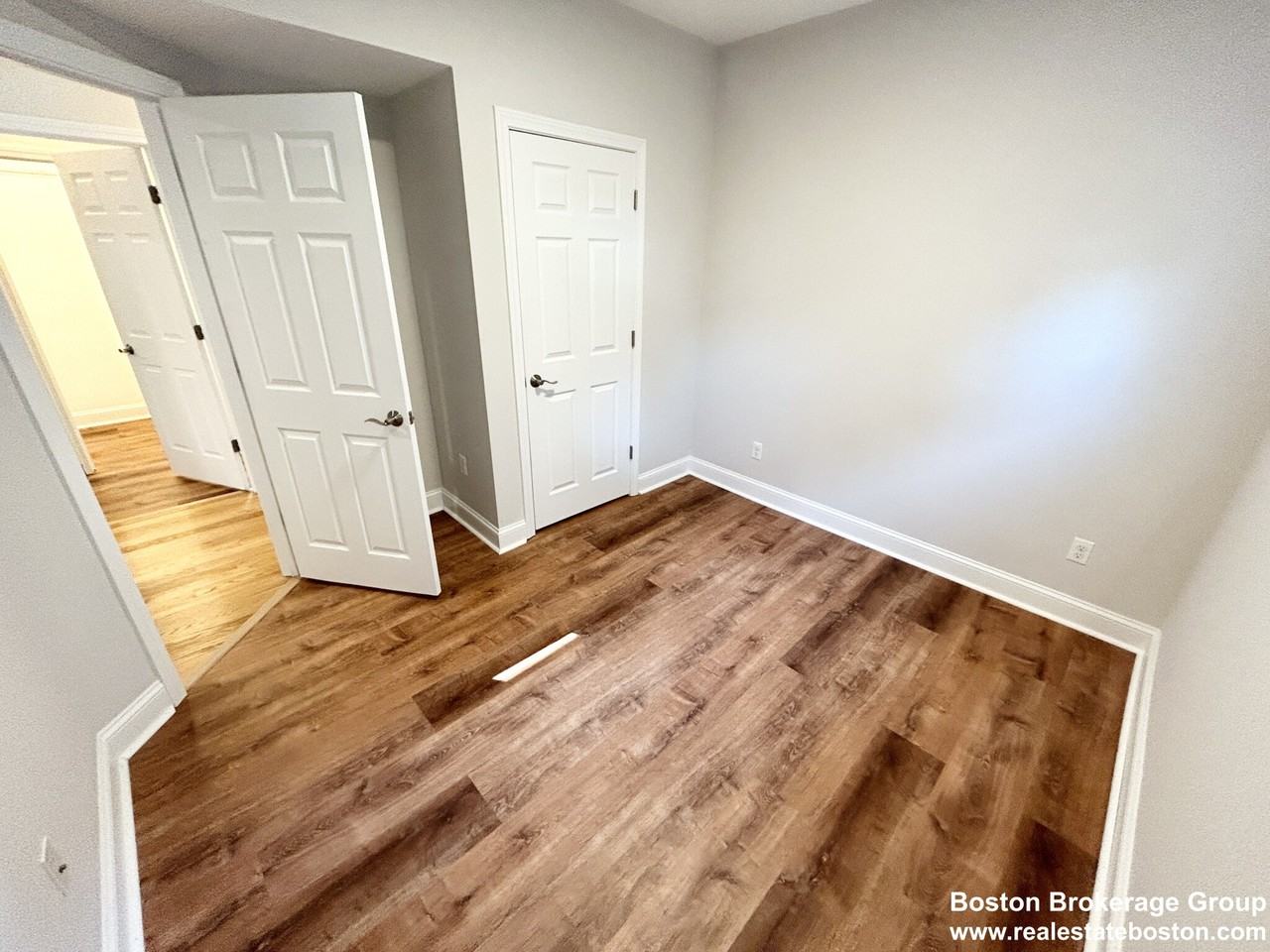 995 Dorchester Ave #2 - Photo 6 of 14