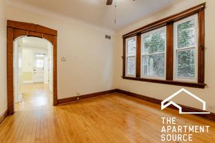 2132 W Iowa St #2R - Photo 1 of 1