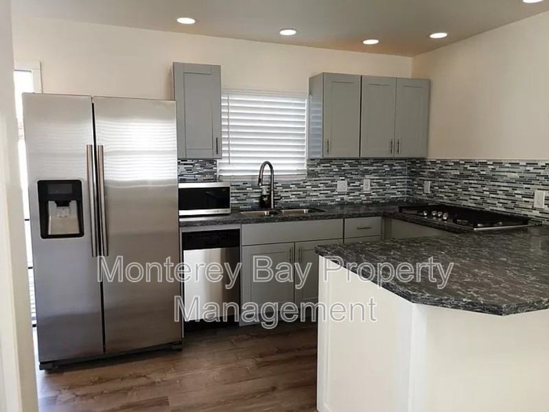 650 Spencer St - Photo 5 of 17