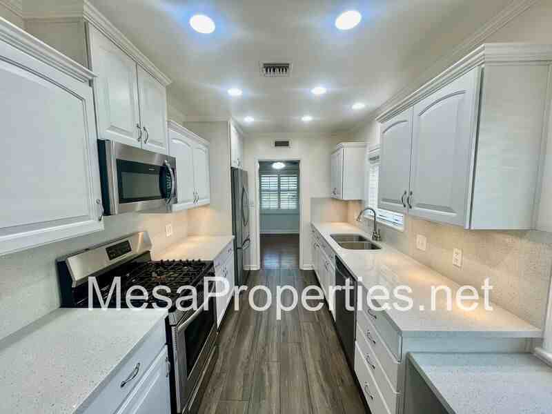 714 N Palm Ave - Photo 6 of 24