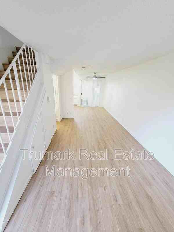 1041 Allen Ave #5
