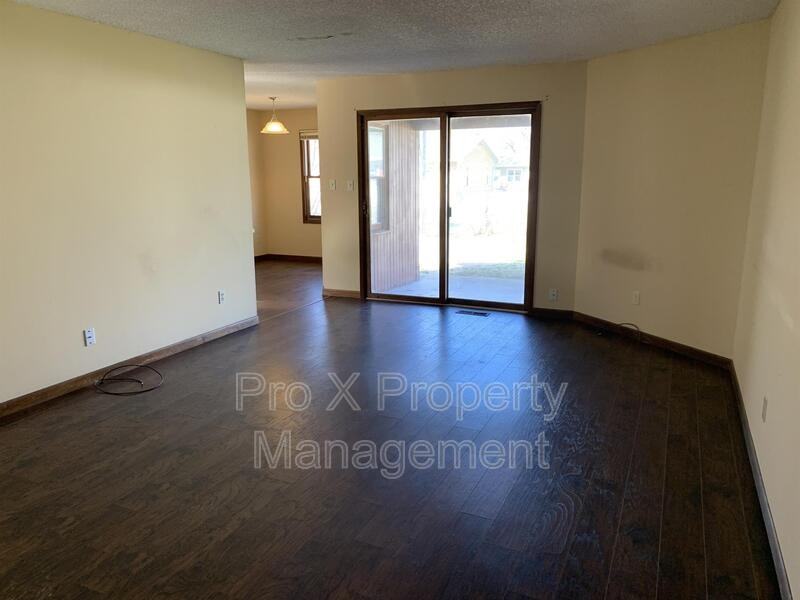549 Scott St #549SCOTTST - Photo 3 of 12