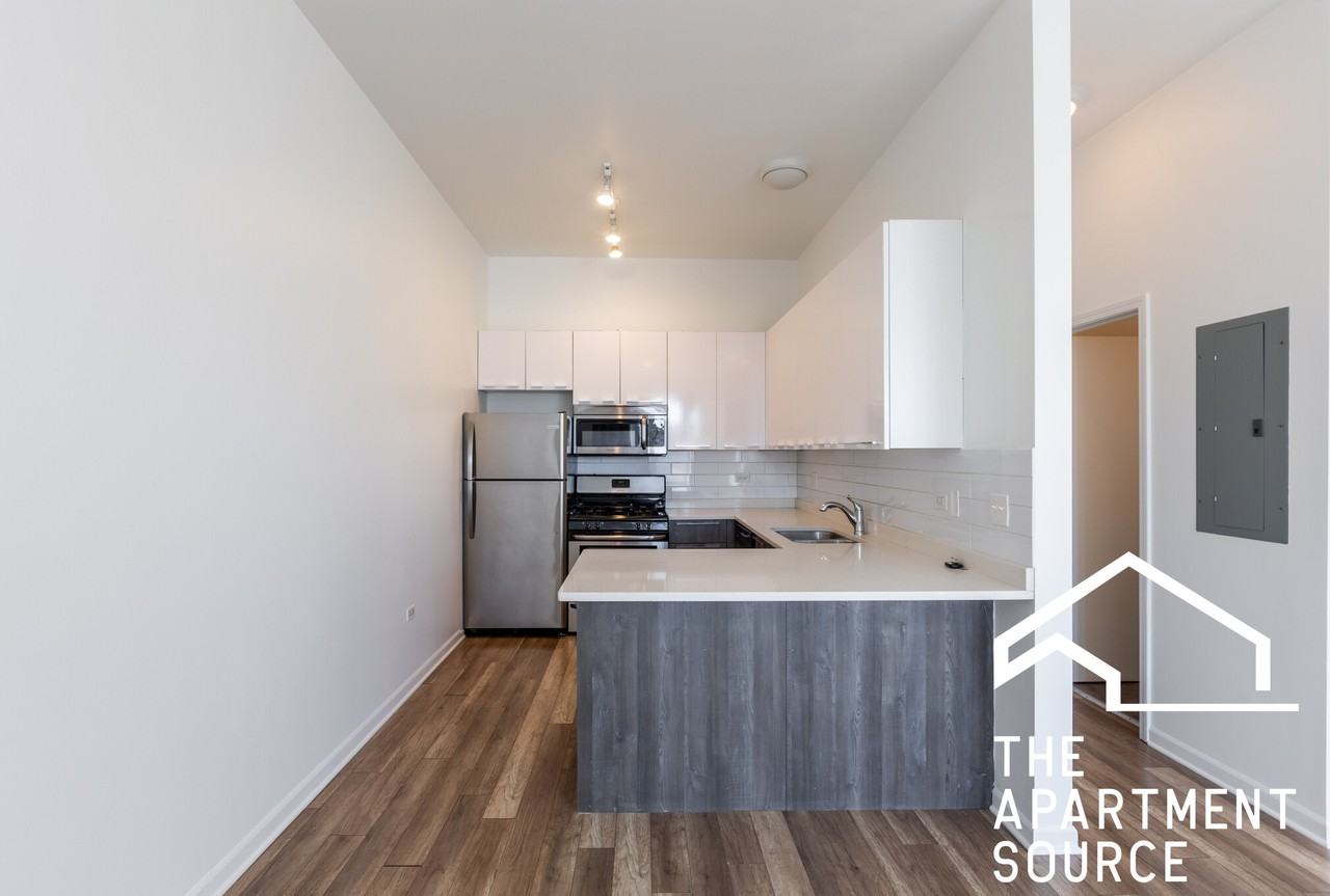 2700 W North Ave #207 - Photo 6 of 16