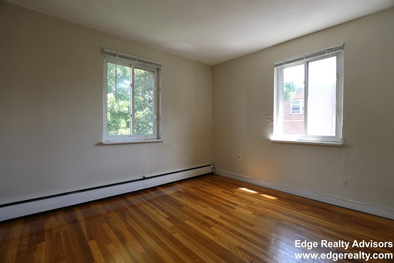 71 Colborne Rd #3B - Photo 5 of 7