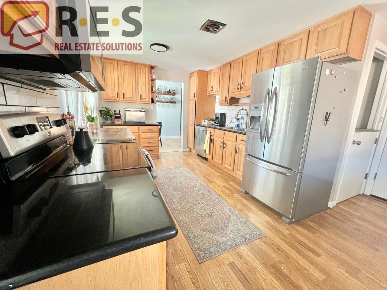 6080 Dudley St - Photo 2 of 21