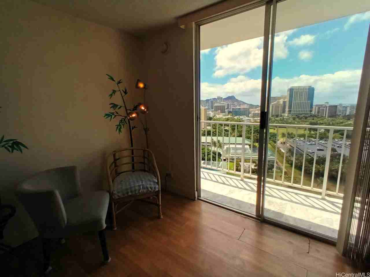 1920 Ala Moana Blvd Honolulu HI 96815 USA 34 unit Rentals