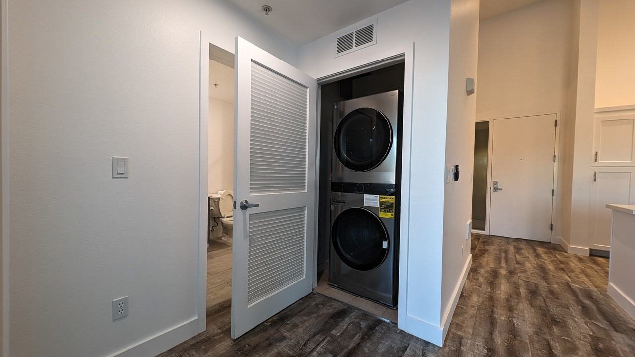 3090 Glascock St #415 - Photo 6 of 12