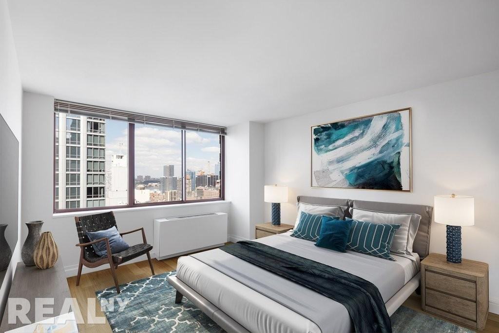 W 52nd St #29D - Photo 4 of 6