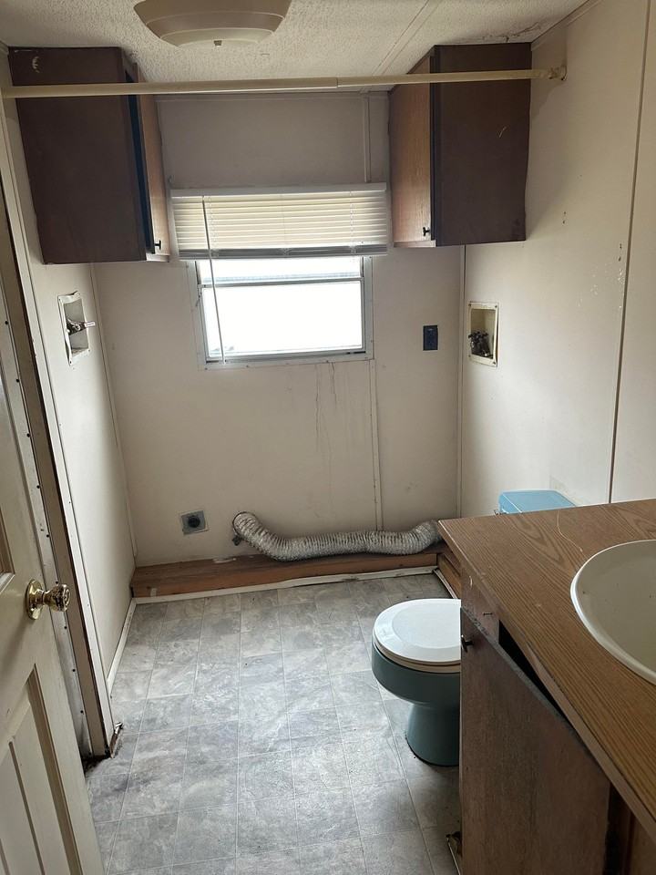 61 Village Street - Photo 3 of 7