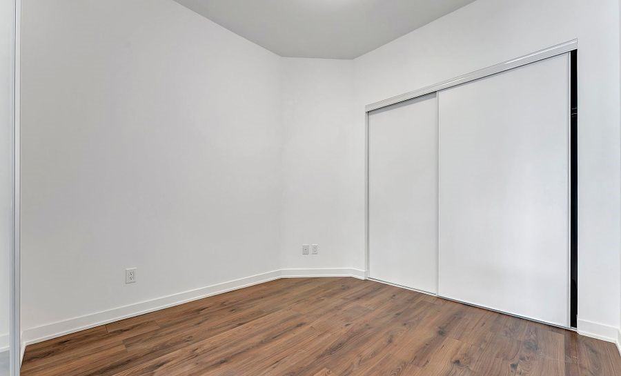 405 Dundas Street West #616 - Photo 6 of 12