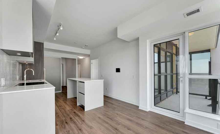 405 Dundas Street West #616 - Photo 7 of 12