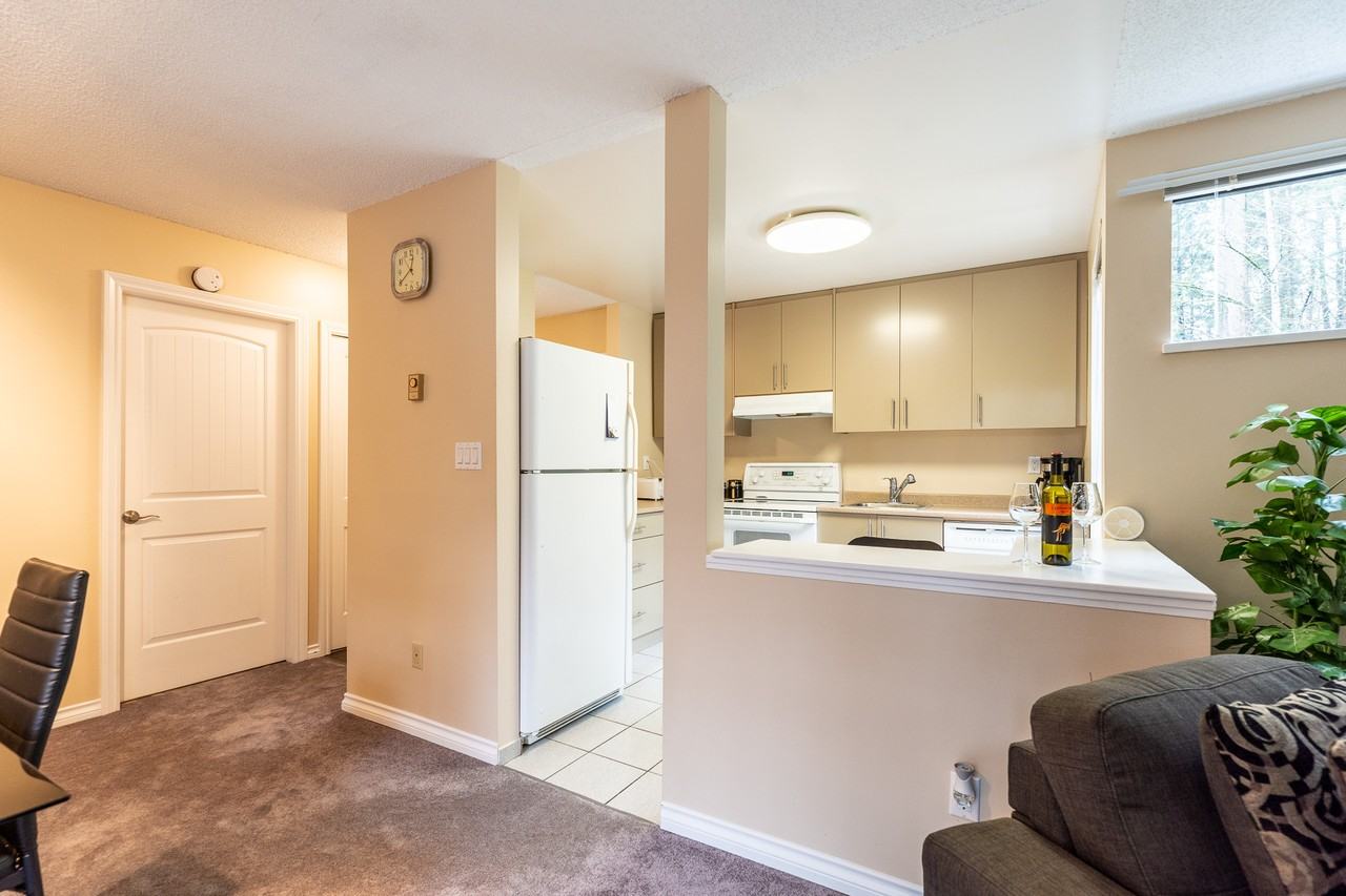 9125 Capella Drive - Photo 6 of 15