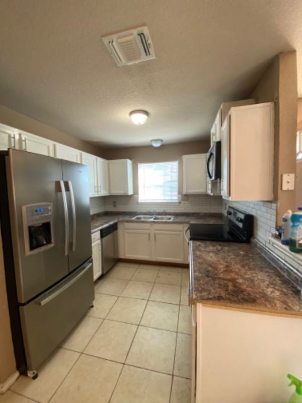 1417 E Robert St - Photo 2 of 14