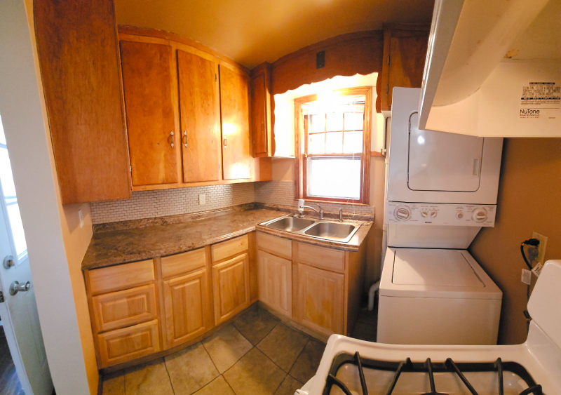 95 Saint Joseph Ave #1 - Photo 2 of 9