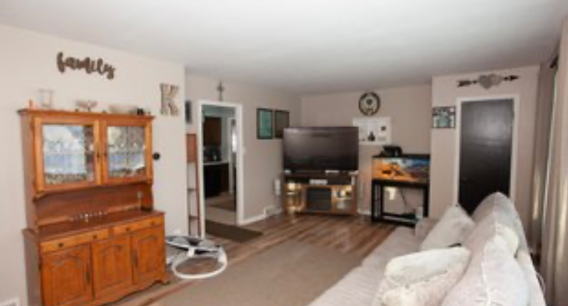 102 Cortez St - Photo 2 of 14