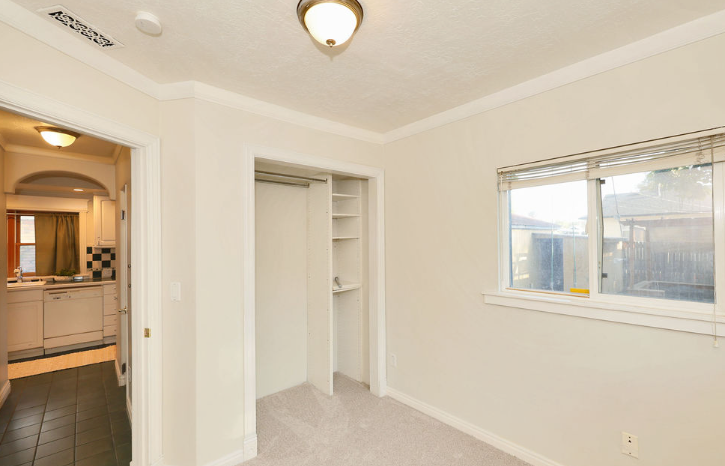 228 E Ramona Ave - Photo 3 of 8