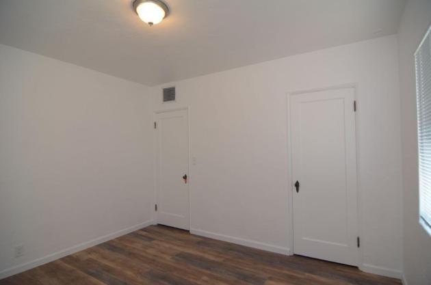 2009 East Grant Road - Photo 2 of 5