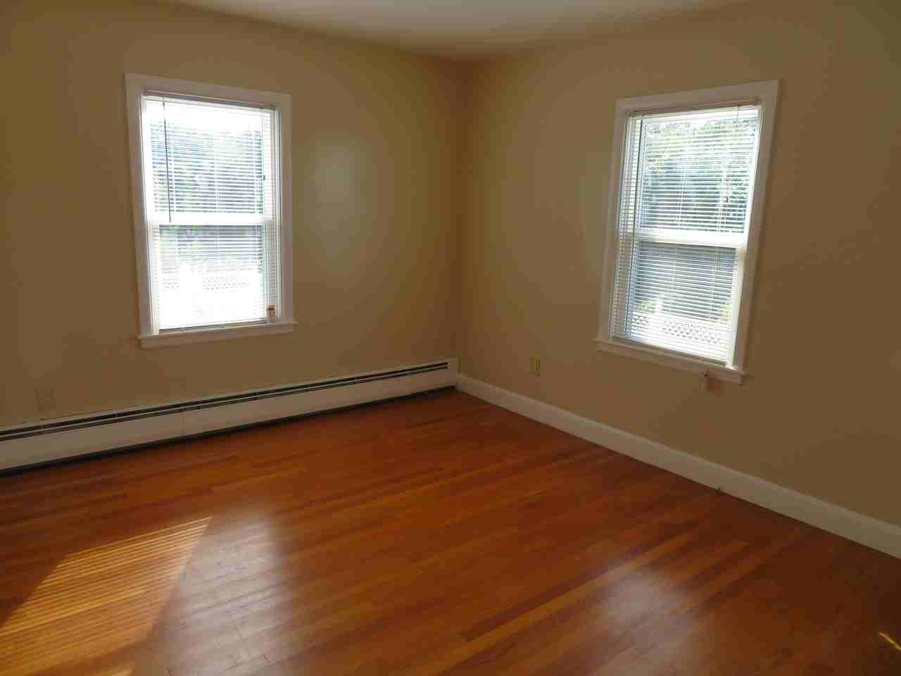 23 Chestnut Grove Ave #NA - Photo 2 of 21