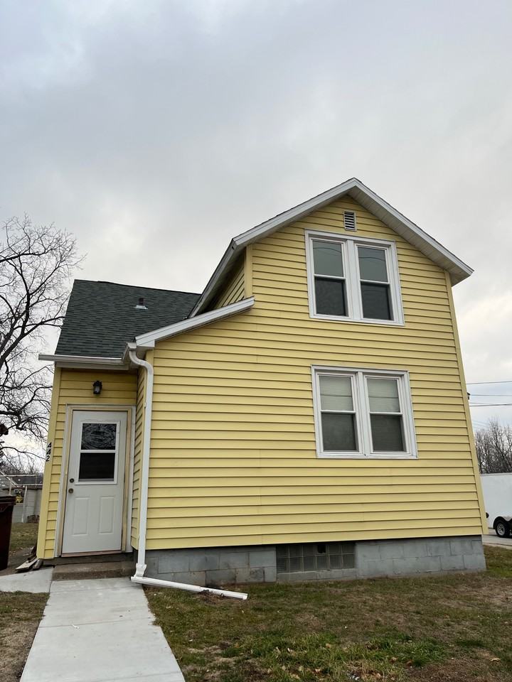 442 4th Ave N NA, Onalaska, WI 54650 1 Bedroom House for 1,000/month