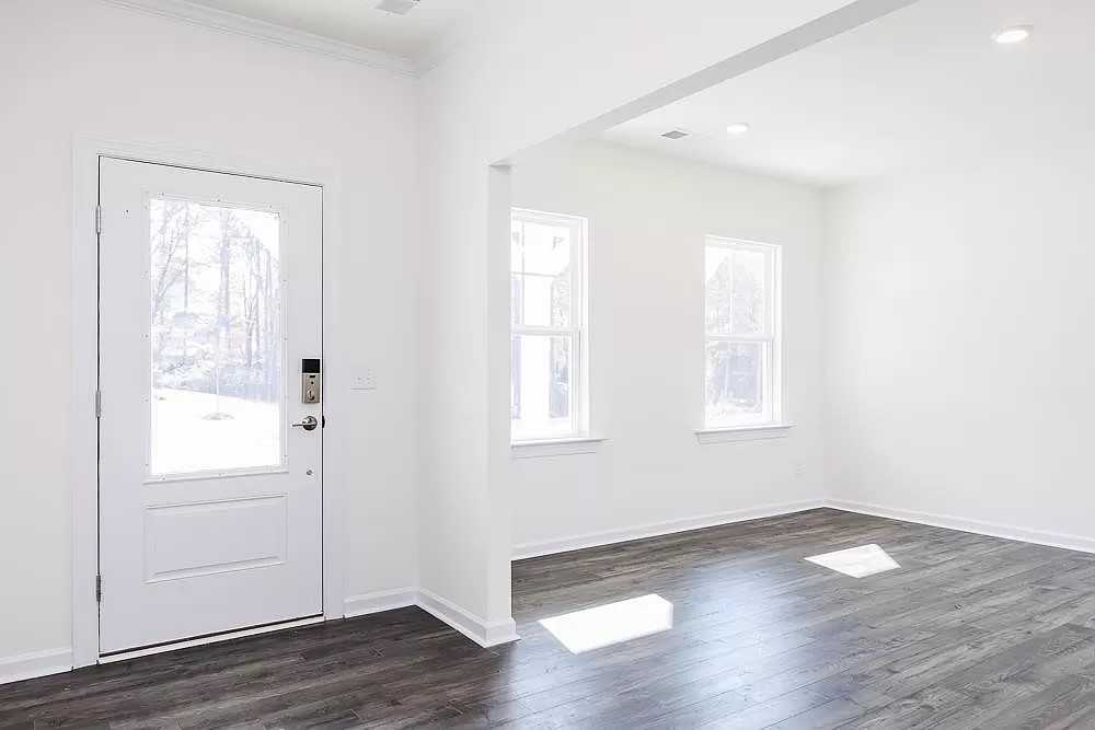 166 Hickory Grove Dr #NA - Photo 3 of 25