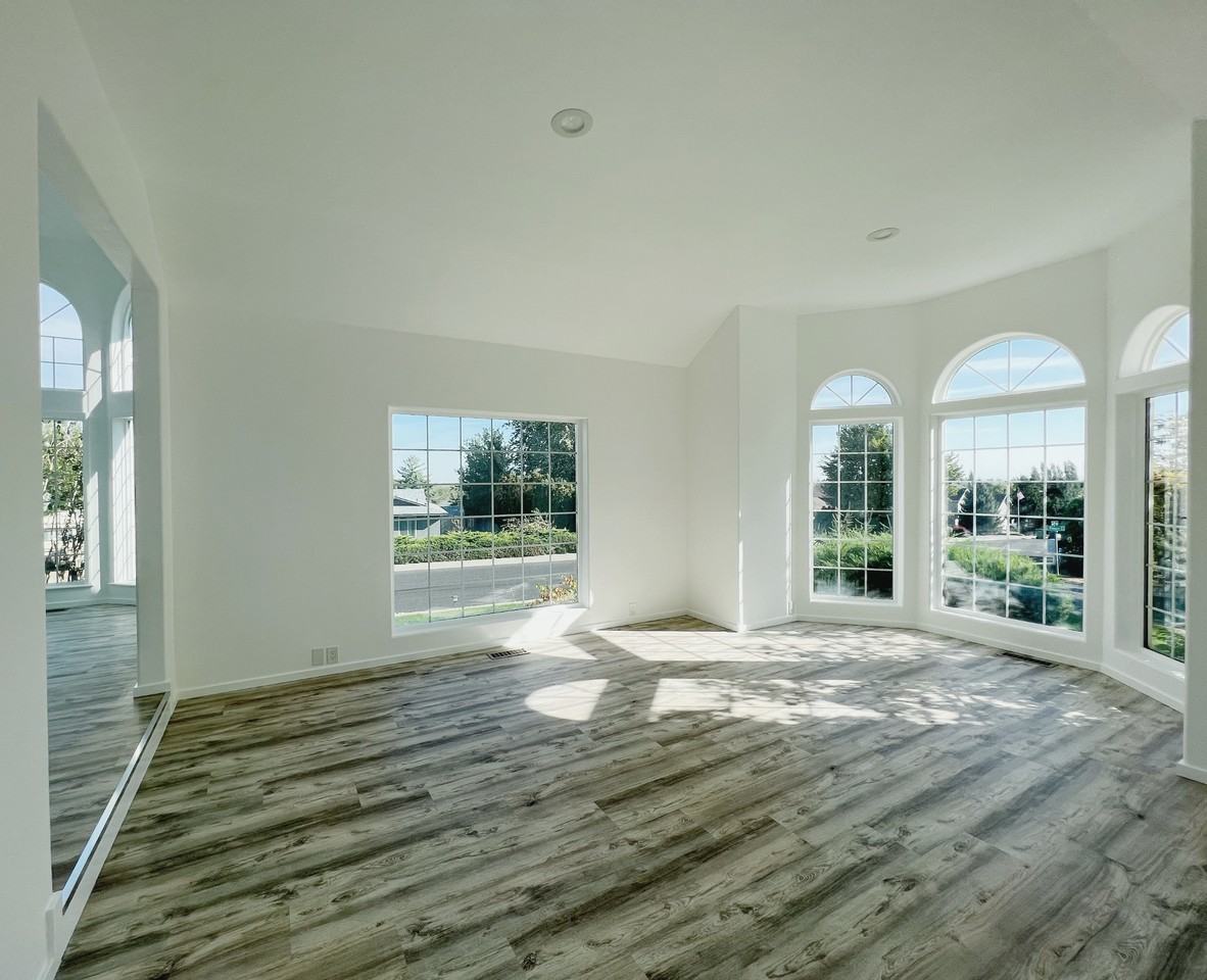 4702 S Palouse Ct #NA - Photo 6 of 36