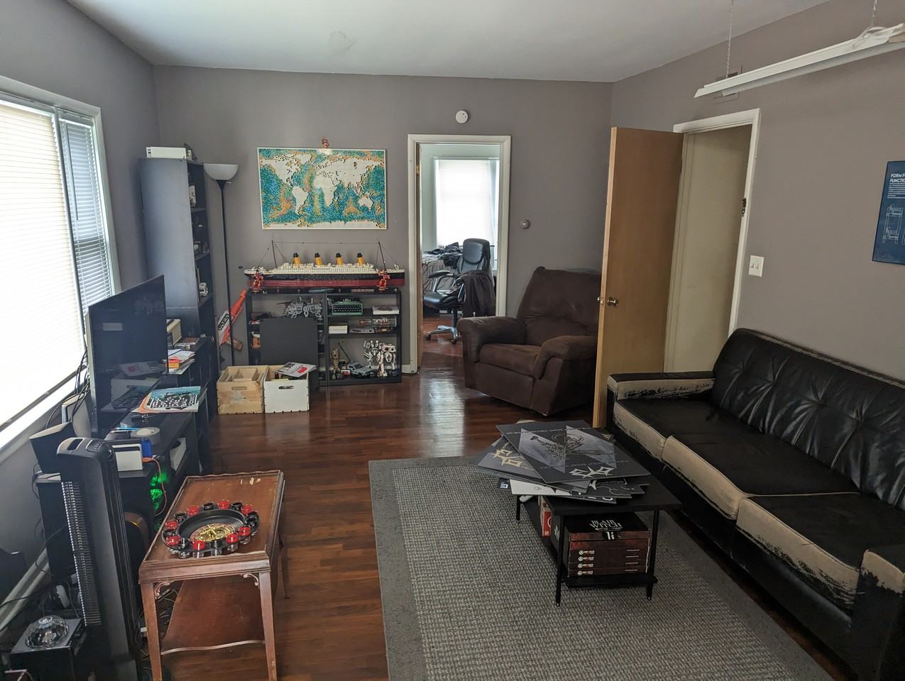 321 N 4th St #NA - Photo 3 of 7