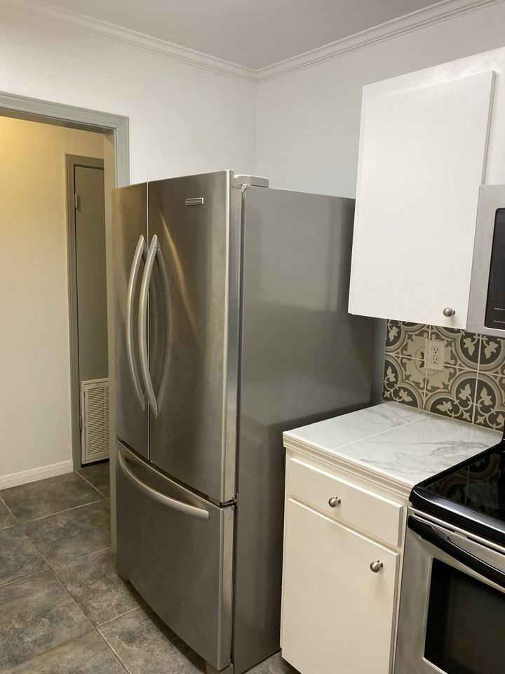 168 Southfield Parkway - Photo 5 of 22