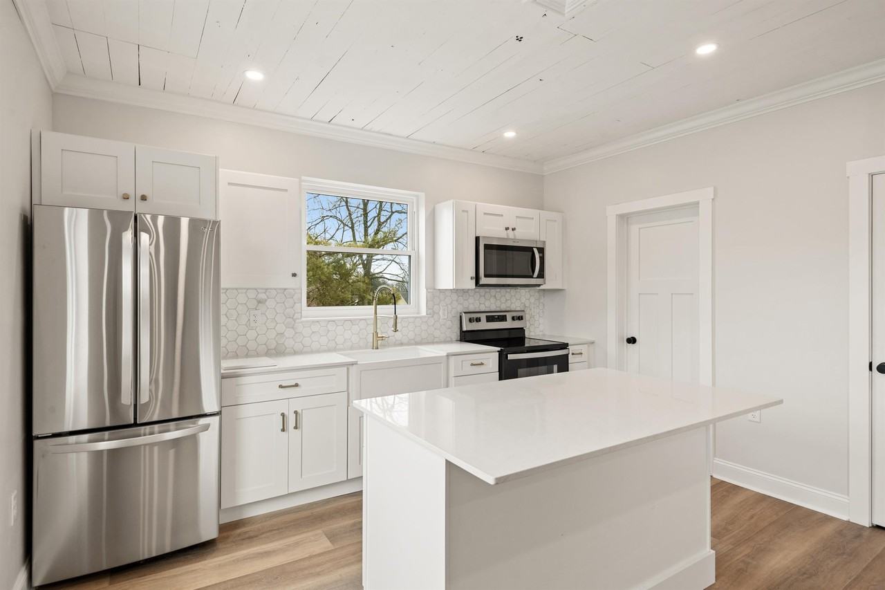 10 -14 South Decatur Street - 12A #12A - Photo 3 of 20