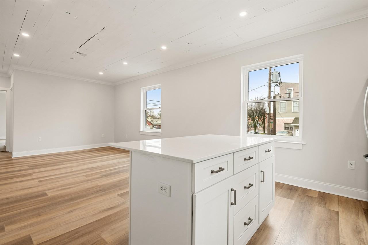 10 -14 South Decatur Street - 12A #12A - Photo 5 of 20